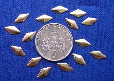 6 GOLD DIAMOND FINDINGS 6 GOLD DIAMOND FINDINGS